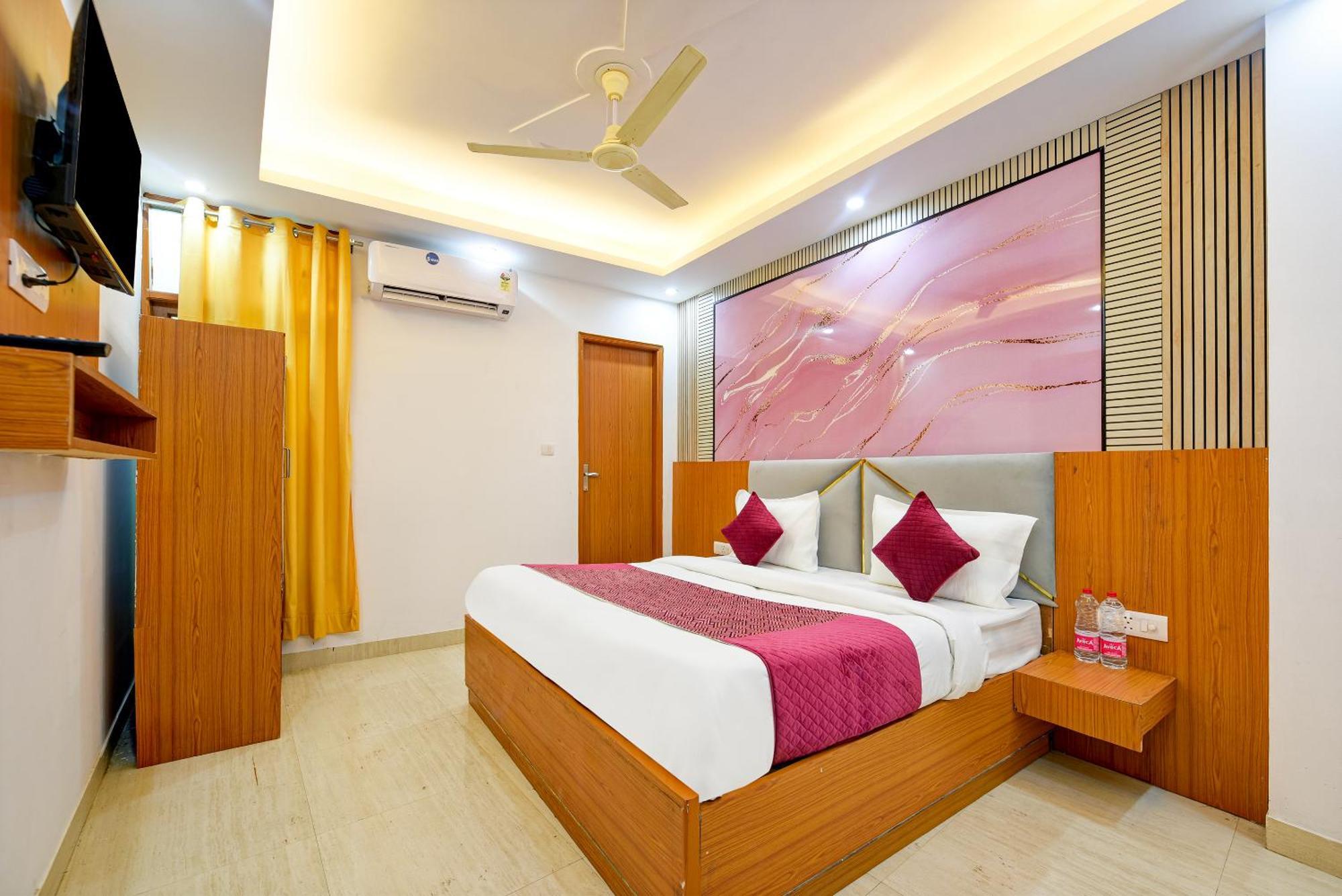 Airport Hotel Kiara - New Delhi Airport Kültér fotó
