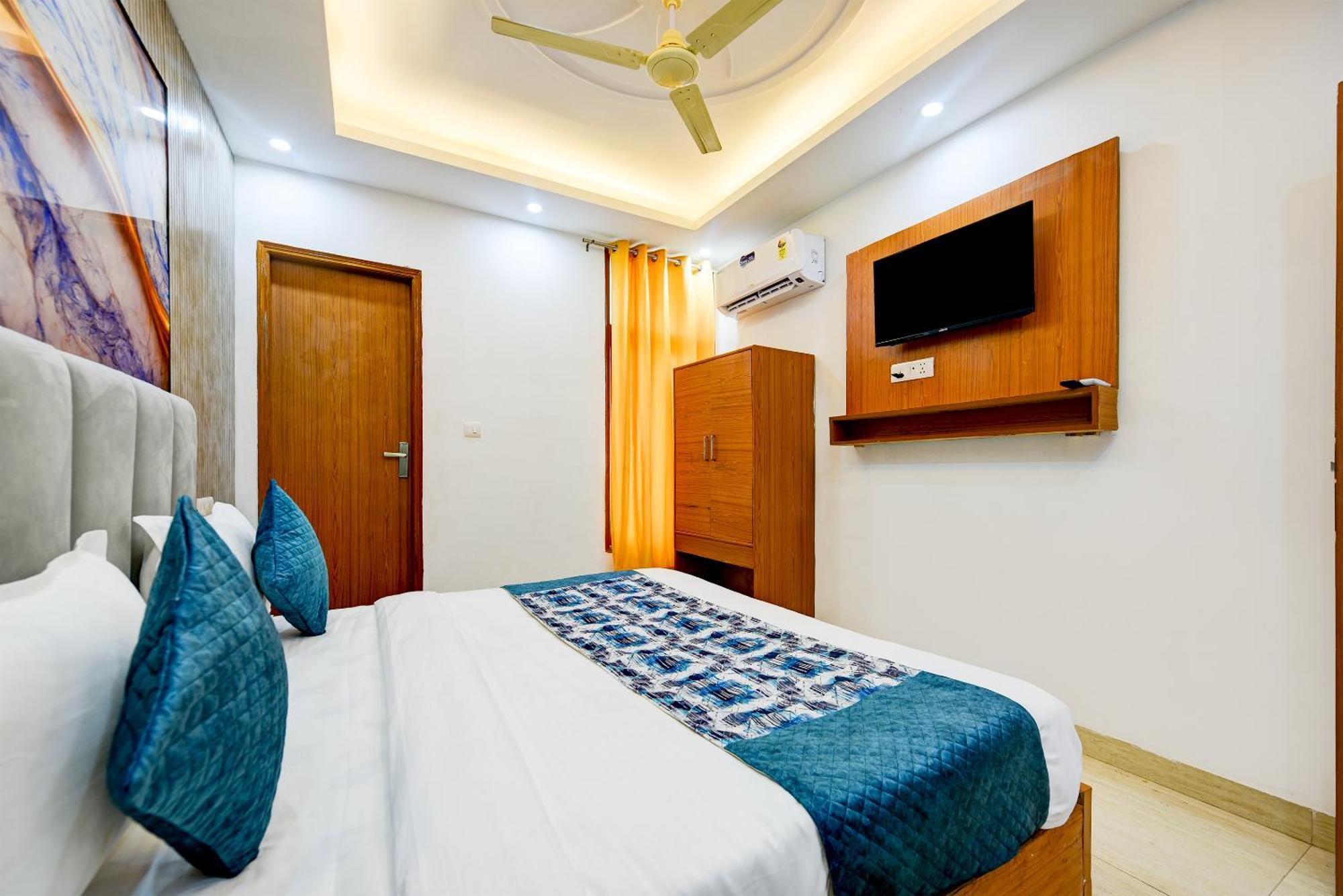 Airport Hotel Kiara - New Delhi Airport Kültér fotó